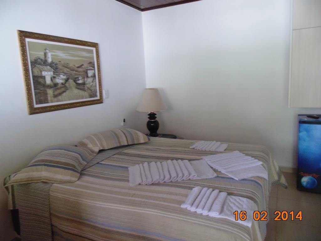 Pousada Cavalo Branco Cabo Frio Quarto foto
